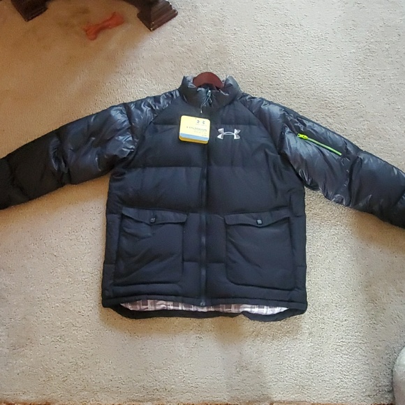 Under Armour Down Jacket - Men x-large (New)